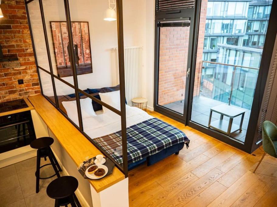 Chic Apartment In Historic Koneser Area Varsovie Extérieur photo